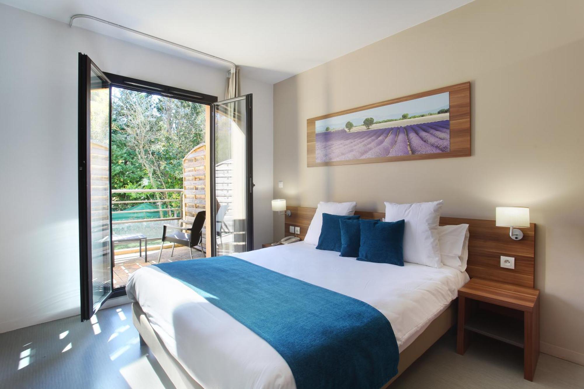 Suite Home Aix En Provence Sud Tgv Bouc-Bel-Air Quarto foto
